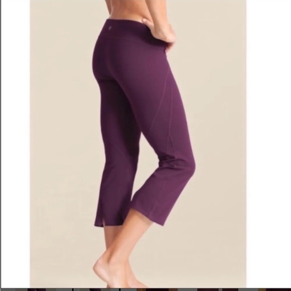 Athleta Pants - Athleta Power Ananda Cropped Legging